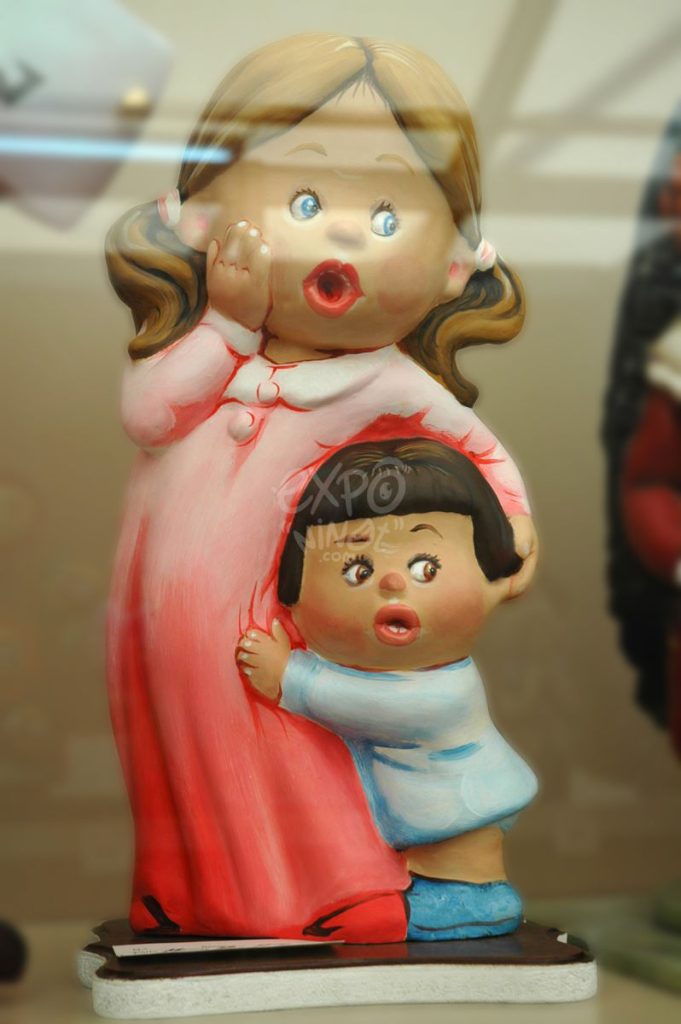 Año 2012, falla María Ros, Manuel Iranzo, sección decimotercera Infantil, Artista: Rafael Planells Alagarda.