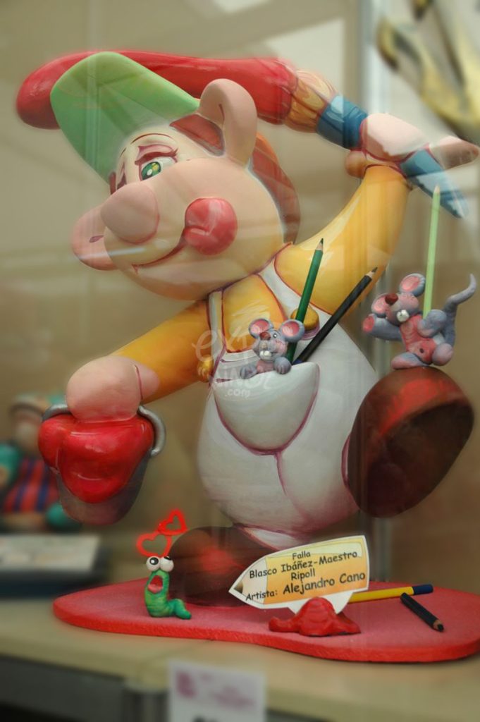 Año 2012, falla Blasco Ibañez, Plaza Maestro Ripoll, sección decimotercera Infantil, Artista: Alejandro Cano Hernández.