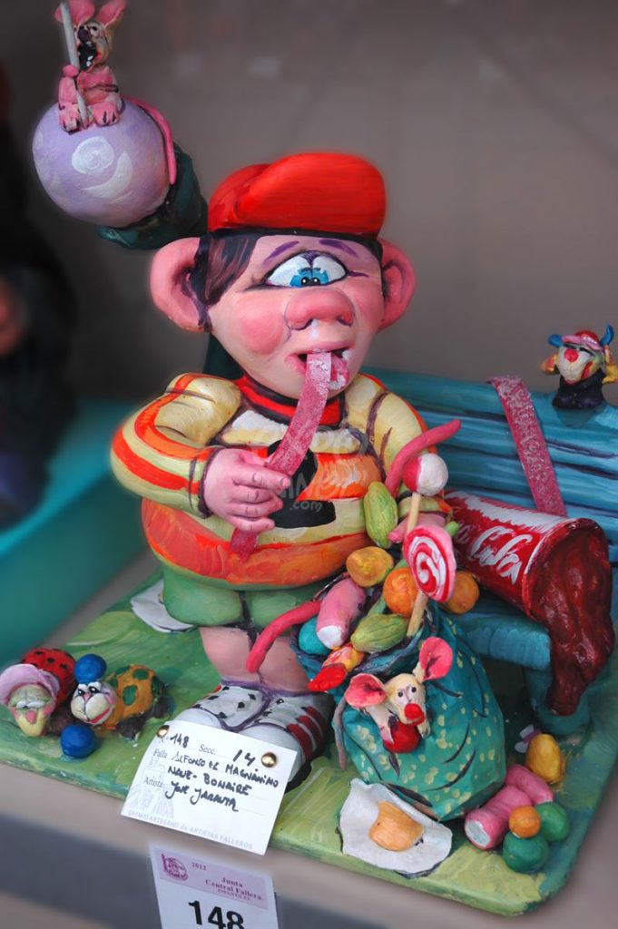 Año 2012, falla Plaza Alfonso El Magnánimo, Nave, sección decimocuarta Infantil, Artista: José Jarauta Navajas “Pepo”.