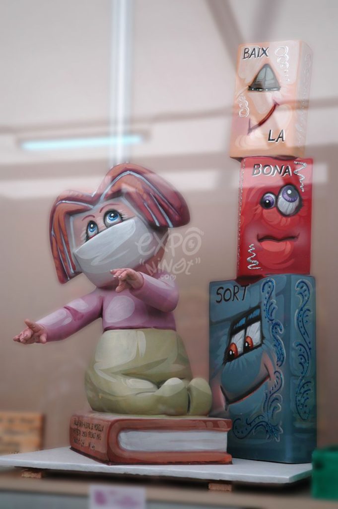 Año 2012, falla Baja, Mesón de Morella, sección decimocuarta Infantil, Artista: Jordi Fresquet Mas.