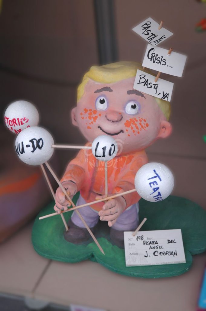 Año 2012, falla Plaza del Ángel, sección decimosexta Infantil, Artista: José Vicente Cebrián Minguet.