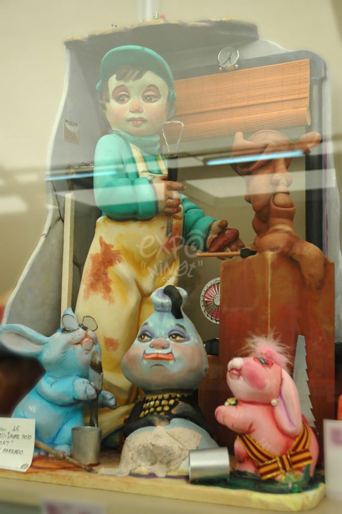 Año 2012, falla Pío doce, Jaime Roig, sección decimosexta Infantil, Artista: Santiago Parrado Dobón.