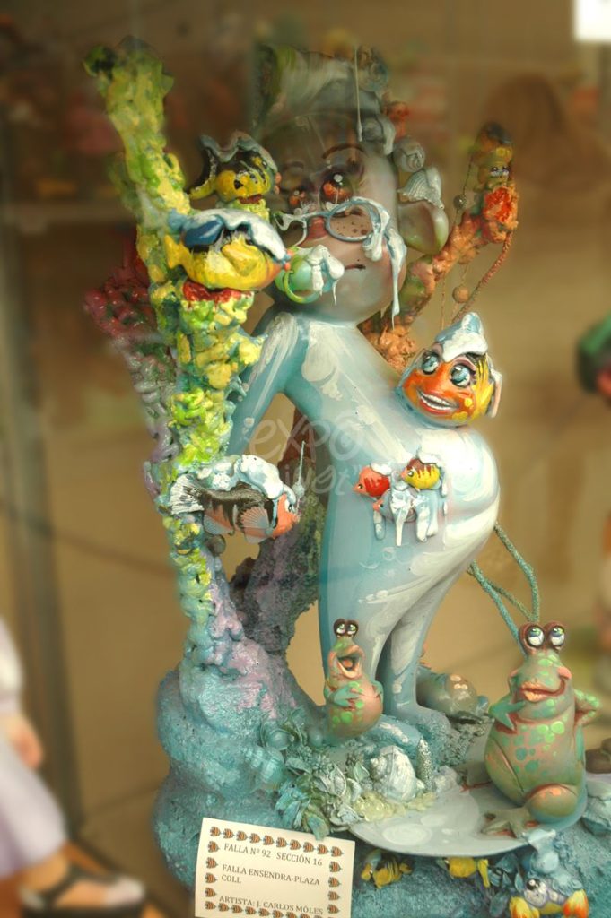 Año 2012, falla En Sendra, Plaza Coll, sección decimosexta Infantil, Artista: Juan Carlos Moles Martínez.