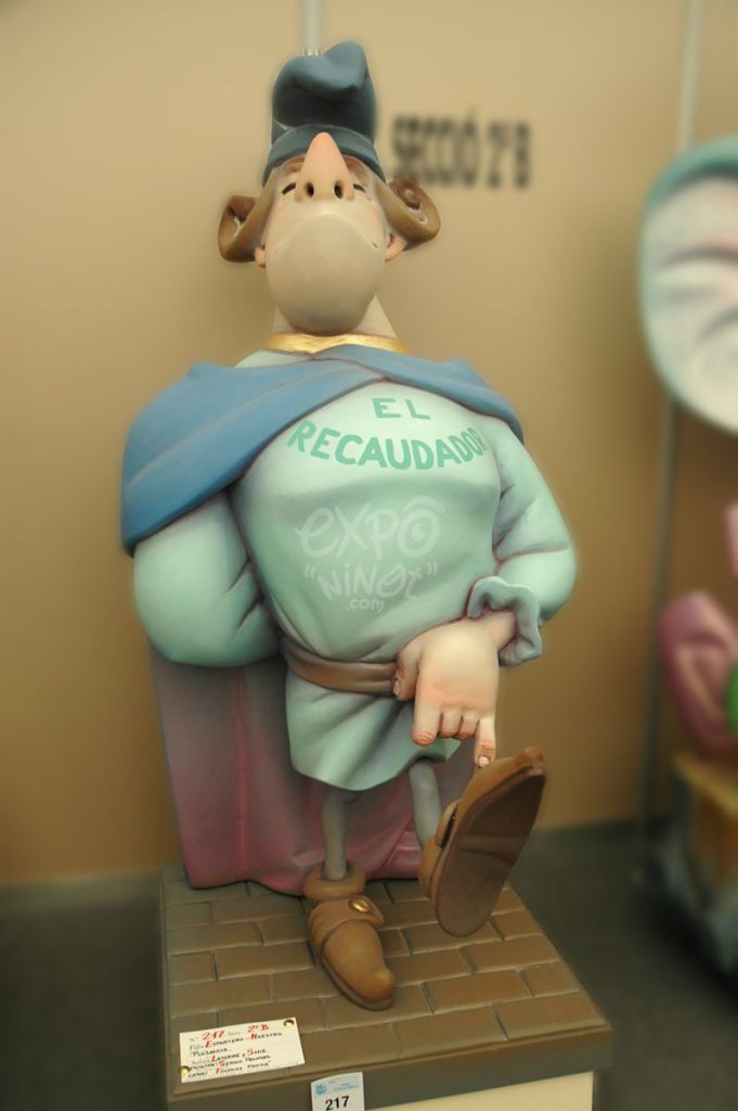 Año 2012, falla Espartero Maestro Plasencia, sección segunda b, Artista: Gabriel Sanz, José Latorre.