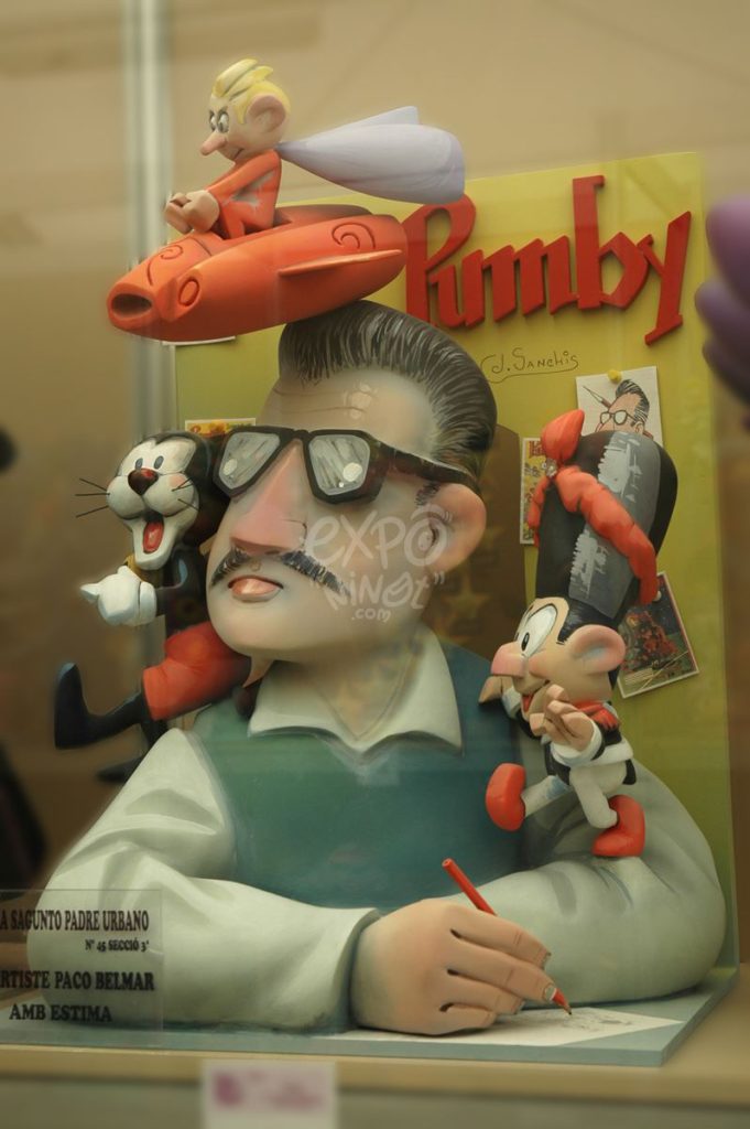 Año 2012, falla Sagunto, San Antonio, Padre Urbano, sección tercera Infantil, Artista: Francisco Belmar.