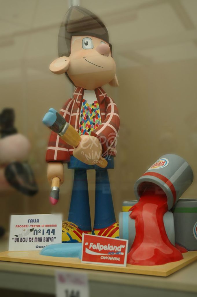 Año 2012, falla Progreso, Teatro de la Marina, sección tercera Infantil, Artista: Óscar Villada Sanchis.