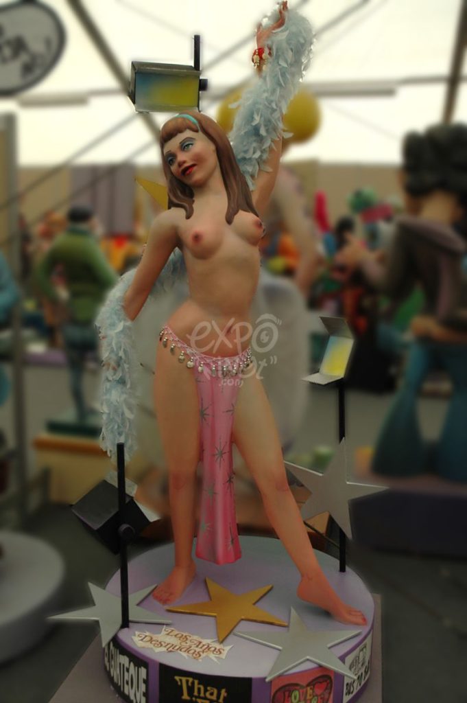 Año 2012, falla Poeta Asins Alegret Puzol «Els Jovenils», sección tercera b, Artista: Raul Sebastián Falaguera.