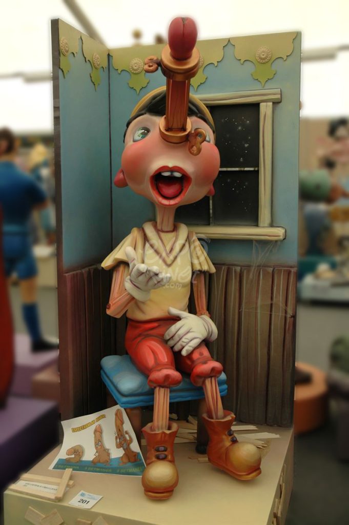 Año 2012, falla Palleter Erudito Orellana, sección tercera b, Artista: David Sánchez Llongo.