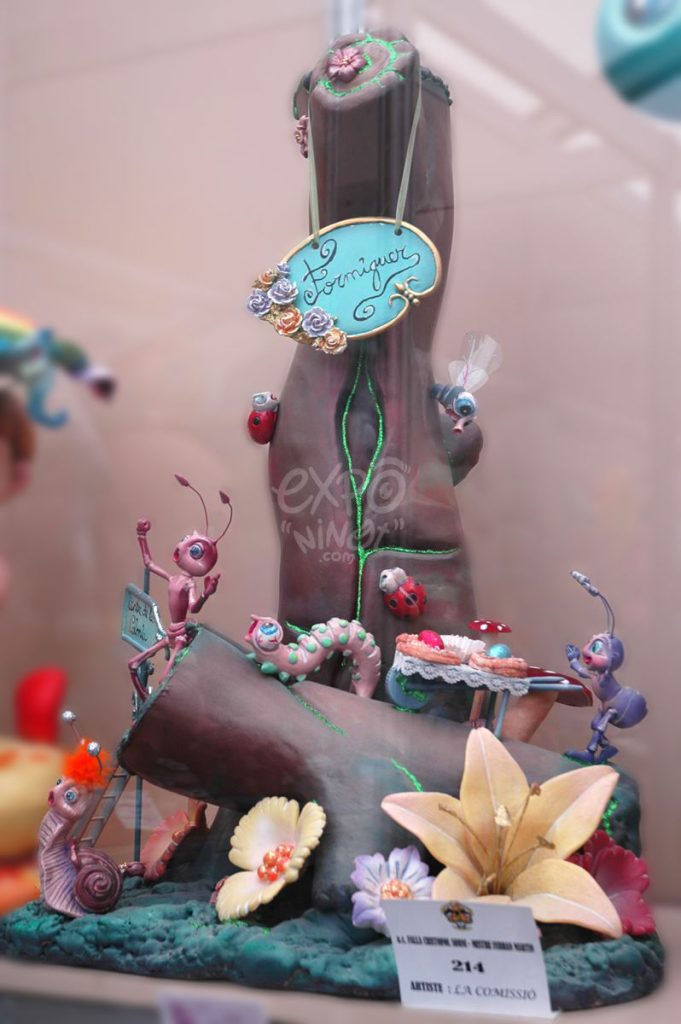 Año 2012, falla Cristóbal Sorni, M. Martin, sección cuarta Infantil, Artista: La Comisión.