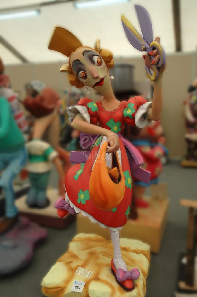 Año 2012, falla Cádiz Literato Azorín, sección cuarta a, Artista: Francisco Borja Ripollés.