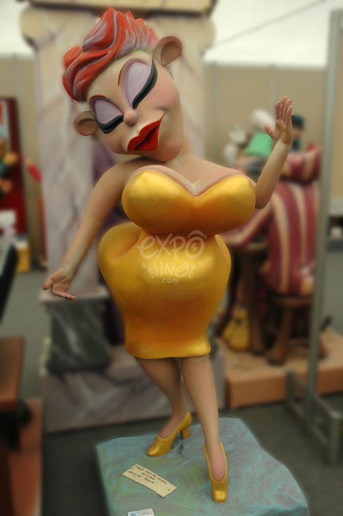 Año 2012, falla Hellín Pedro de Luna, sección cuarta a, Artista: José Ibor Peiró.