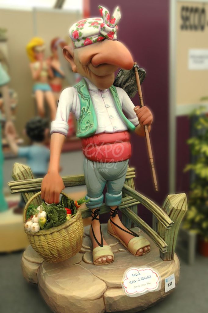 Año 2012, falla Yecla Cardenal Benlloch, sección cuarta b, Artista: Sergio Edo Llopis.