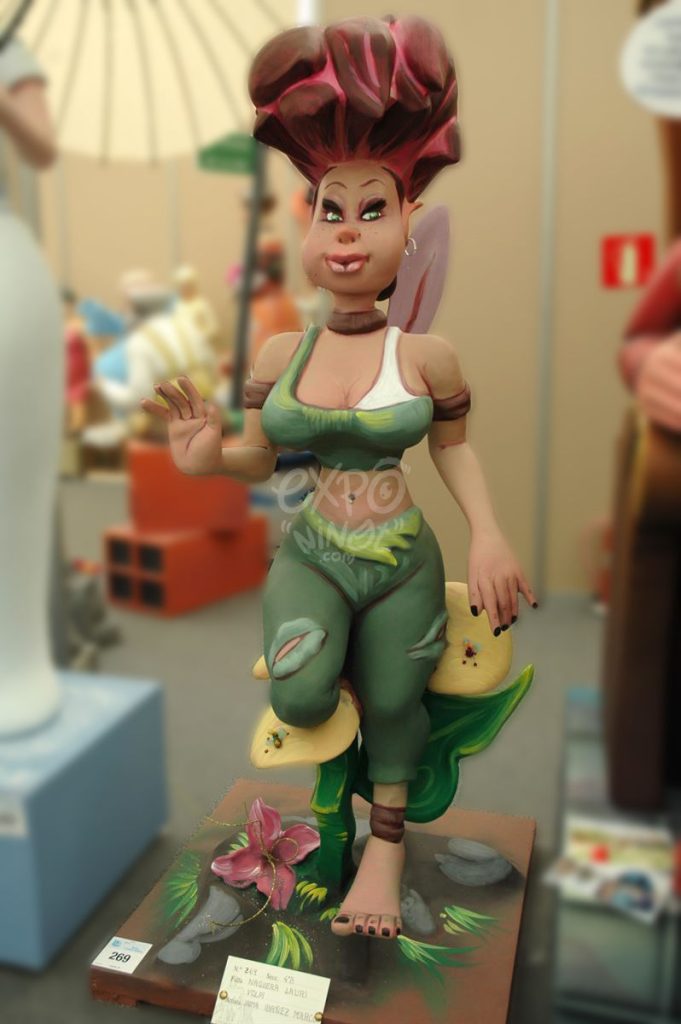 Año 2012, falla Naquera Lauri Volpi, sección cuarta b, Artista: Inmaculada Ibáñez Marco.