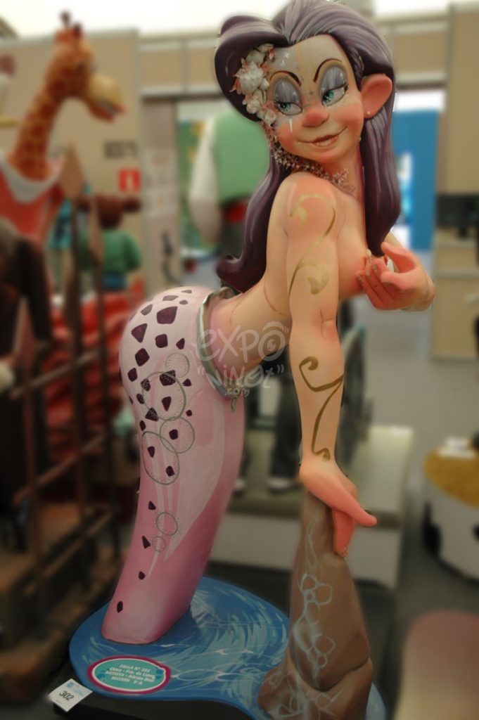 Año 2012, falla Chiva Francisco de Llano, sección quinta a, Artista: Adrián Díaz Felip.