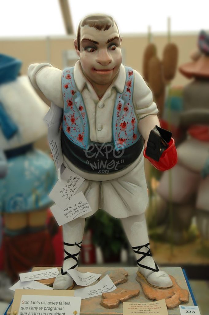 Año 2012, falla Antigua Senda Senent Paseo Alameda, sección sexta a, Artista: Juanjo García López.