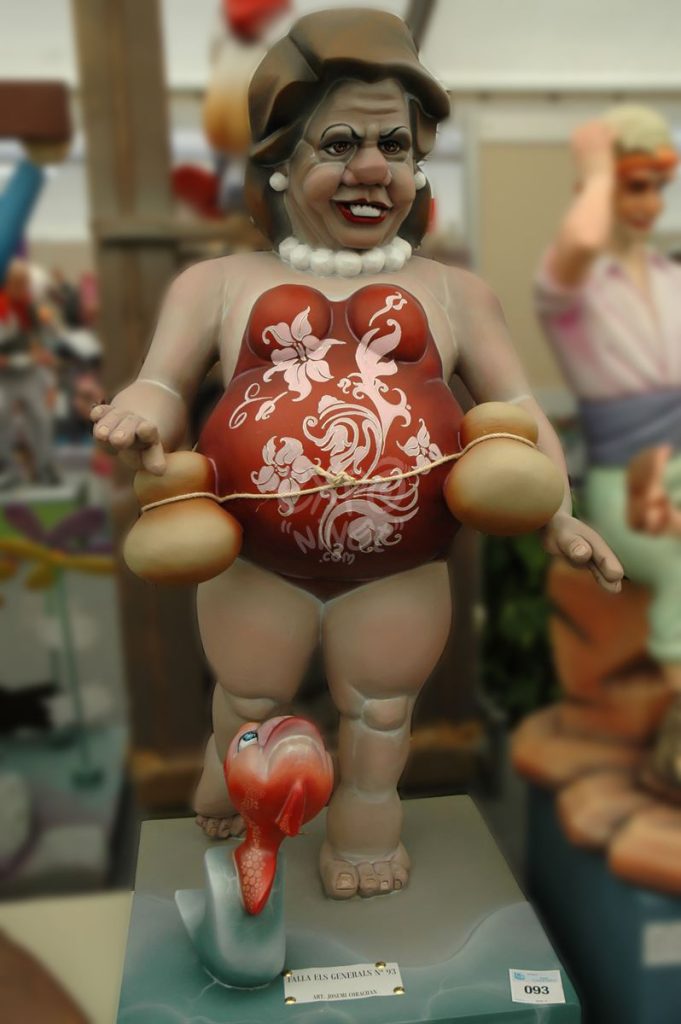 Año 2012, falla General Llorens Doctor Marco Merenciano, sección sexta c, Artista: José Miguel Corachán Lagunas.
