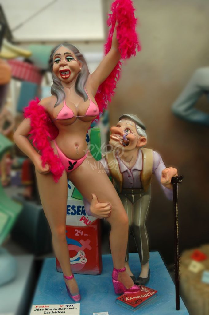 Año 2012, falla Josep Maria Bayarri Los Isidros, sección sèptima a, Artista: Juanma Sánchez Cuenca.