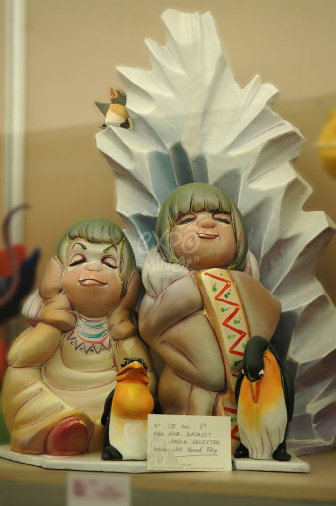 Año 2012, falla Avenida Burjasot, Joaquín Ballester, sección octava Infantil, Artista: José Manuel Felip Gómez.