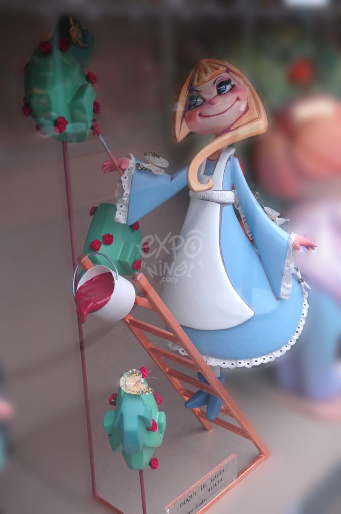 Año 2012, falla Duque de Gaeta, Puebla de Farnals, sección primera Infantil, Artista: Javier Fernández Ruíz.