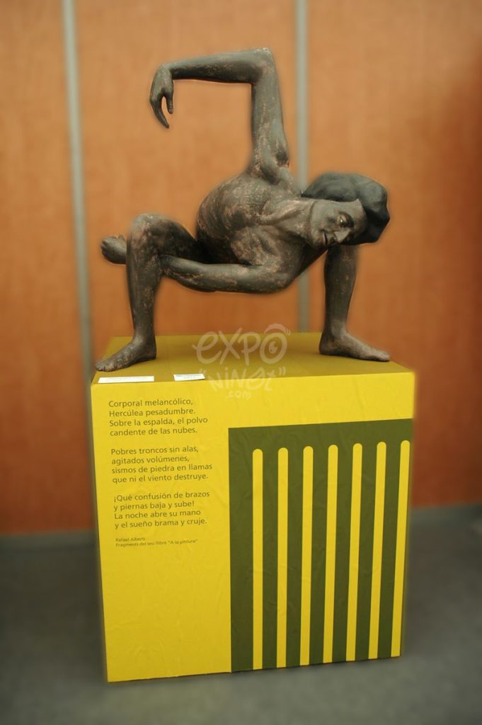 Año 2013, falla Plaza de la Merced, sección primera a, Artista: Anna Ruíz Sospedra.
