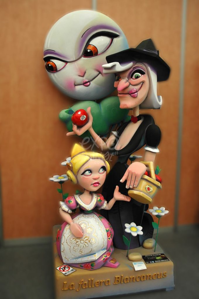 Año 2013, falla Mercado Central, sección primera a, Artista: Xavier Herrero Martínez.