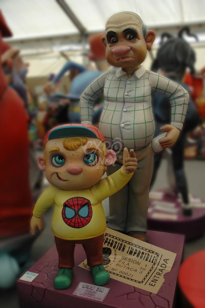 Año 2013, falla Bailén, Xátiva, sección tercera a, Artistas: Rafael Martínez Reig, Raúl Martínez Ruíz.