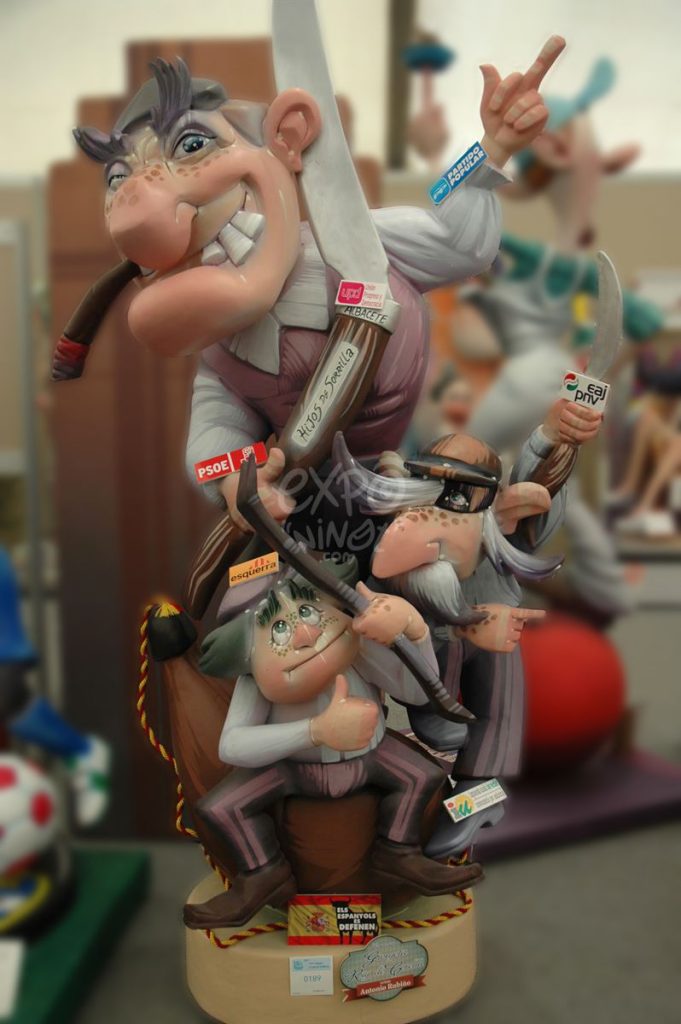 Año 2013, falla Avenida Giorgeta, Roig de Corella, sección cuarta b, Artista: Antonio Rubiño.