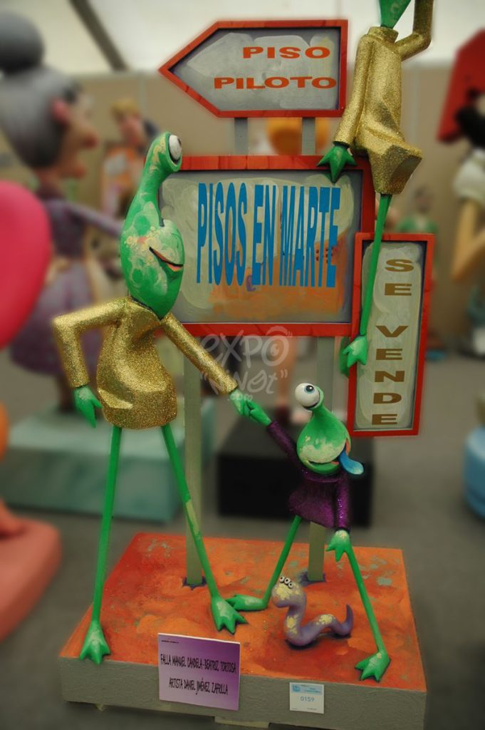 Año 2013, falla Doctor Manuel Candela, Beatriz Tortosa, sección cuarta b, Artista: Daniel Jiménez Zafrilla.