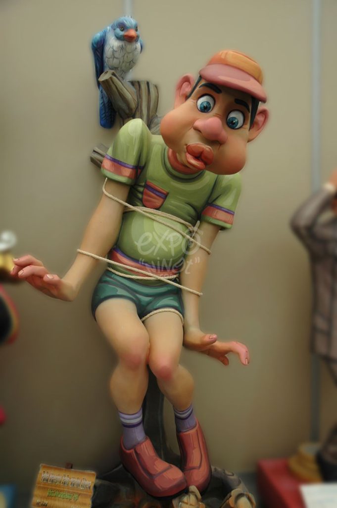 Año 2013, falla Maestro Valls, Marino Albesa, sección quinta a, Artistas: José Jarauta Navajas “Pepo”, Ramón Lucia.