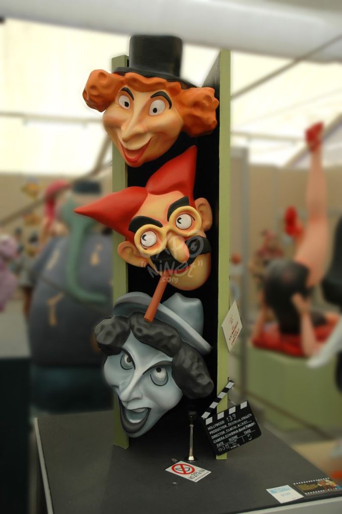 Año 2013, falla Avenida Portugal, Fragata, sección quinta a, Artista: Ricardo Alcaide Lluch.