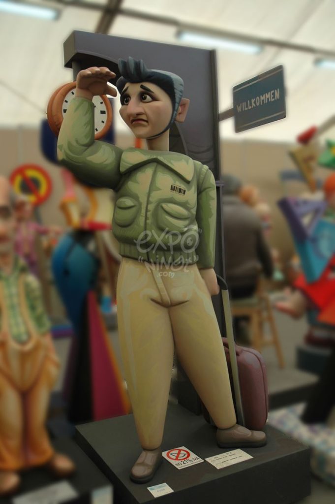 Año 2013, falla Pintor Stolz, Burgos, sección quinta a, Artista: Agustín Torralba Soto.