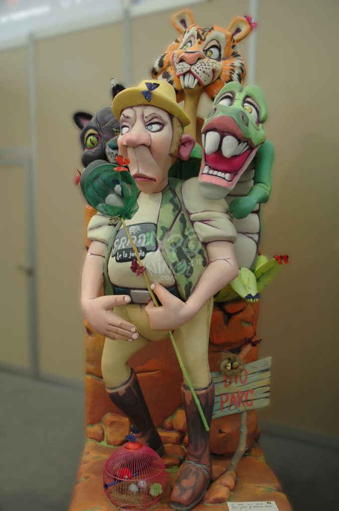 Año 2013, falla Juan José Domine, Port, sección quinta a, Artista: Vicente Albert García.