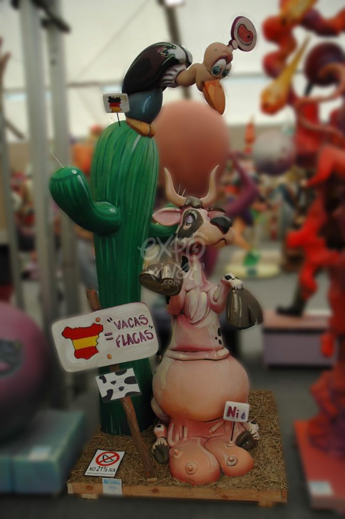 Año 2013, falla Micer Rabasa, Poeta Maragall, sección sexta b, Artista: Diego Arnau Espinosa.