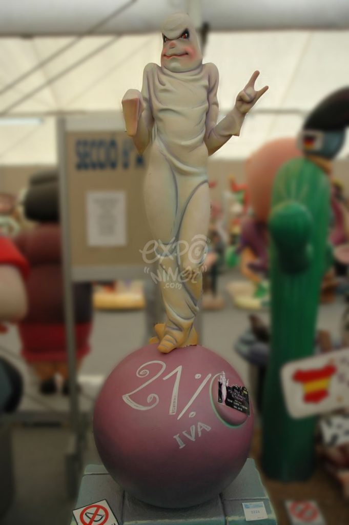Año 2013, falla Plaza la Sequiota, El Palmar, sección sexta b, Artista: Vicente Llácer Fortuny.