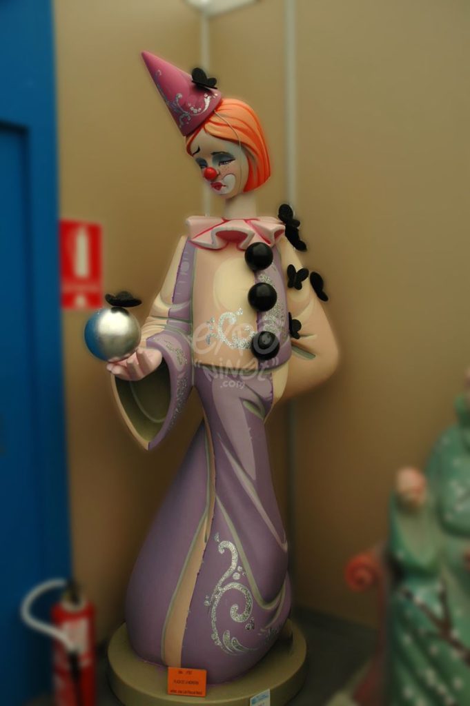 Año 2013, falla Plaza de la Morería, sección sexta c, Artista: José Luis Pascual Nebot.