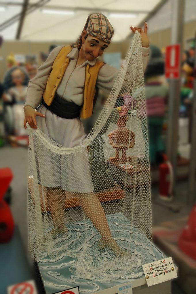 Año 2013, falla Campamento, La Yesa, sección sexta c, Artista: Gabriel Sanz, José Latorre.