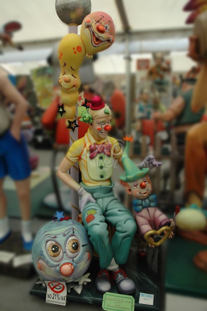 Año 2013, falla Marqués de Caro, Doctor Chiarri, sección séptima c, Artista: José Acebes Rodríguez.