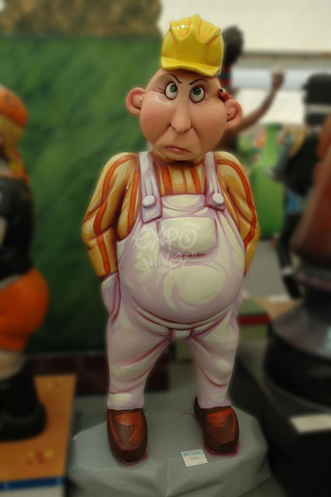 Año 2013, falla Blasco Ibañez, Plaza Maestro Ripoll, sección séptima c, Artista: Francisco Santonja Peni.