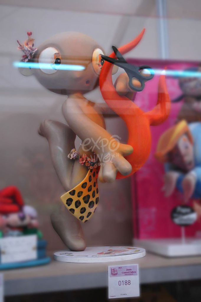 Año 2013, falla Avenida Primado Reig, Vinaroz, sección cuarta Infantil, Artista: Jorge Navarro Doñate.
