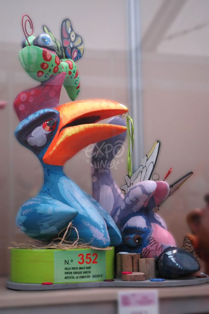 Año 2013, falla Poeta Emilio Baró, Enrique Ginesta, sección décima Infantil, Artista: Alberto Barres Fenollera.
