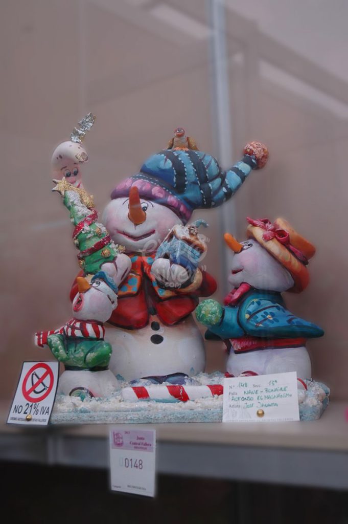Año 2013, falla Plaza Alfonso El Magnánimo, Nave, sección decimotercera Infantil, Artista: José Jarauta Navajas “Pepo”.