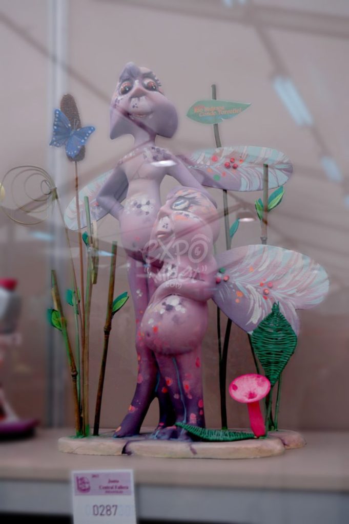 Año 2013, falla Rio Bidasoa, Conde Torrefiel, sección decimotercera Infantil, Artista: Arturo Vallés Bea.