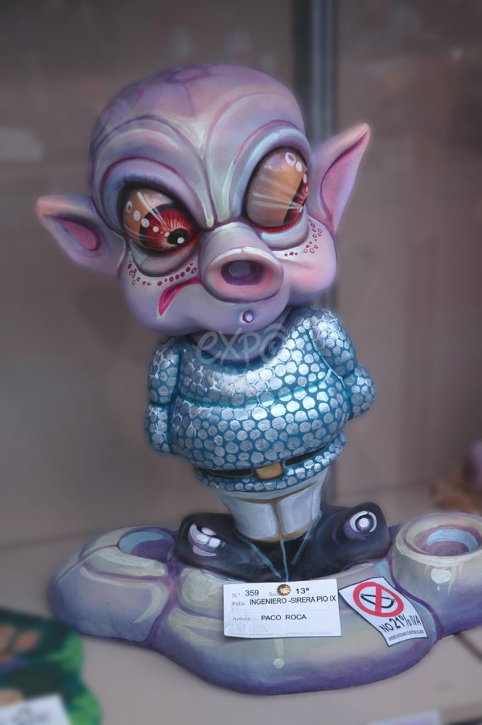 Año 2013, falla Ingeniero José Sirera, Pío nueve, sección decimotercera Infantil, Artista: Francisco Roca Chorques.