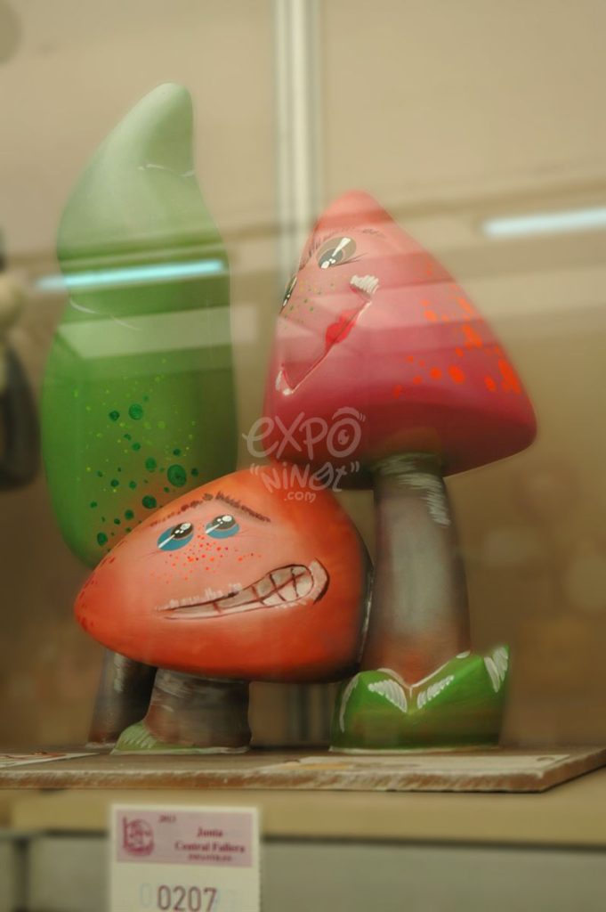 Año 2013, falla Maestro Lope, José Carsí, sección decimotercera Infantil, Artista: Francisco Banaclocha “Colorins”.