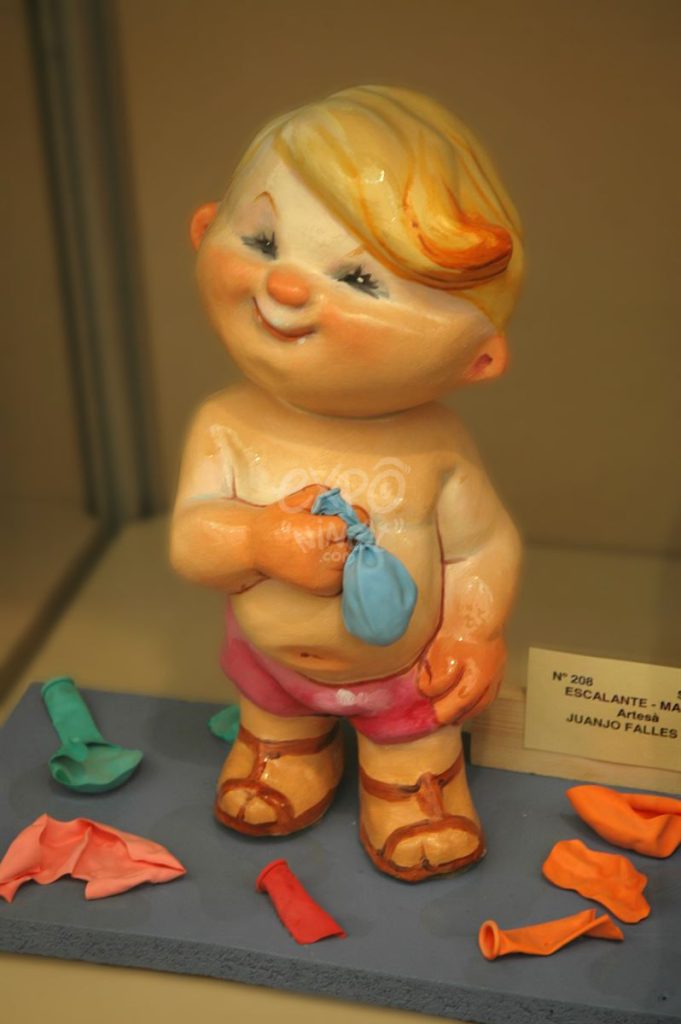 Año 2013, falla Escalante, Marina, sección duodécima Infantil, Artista: Juanjo García López.
