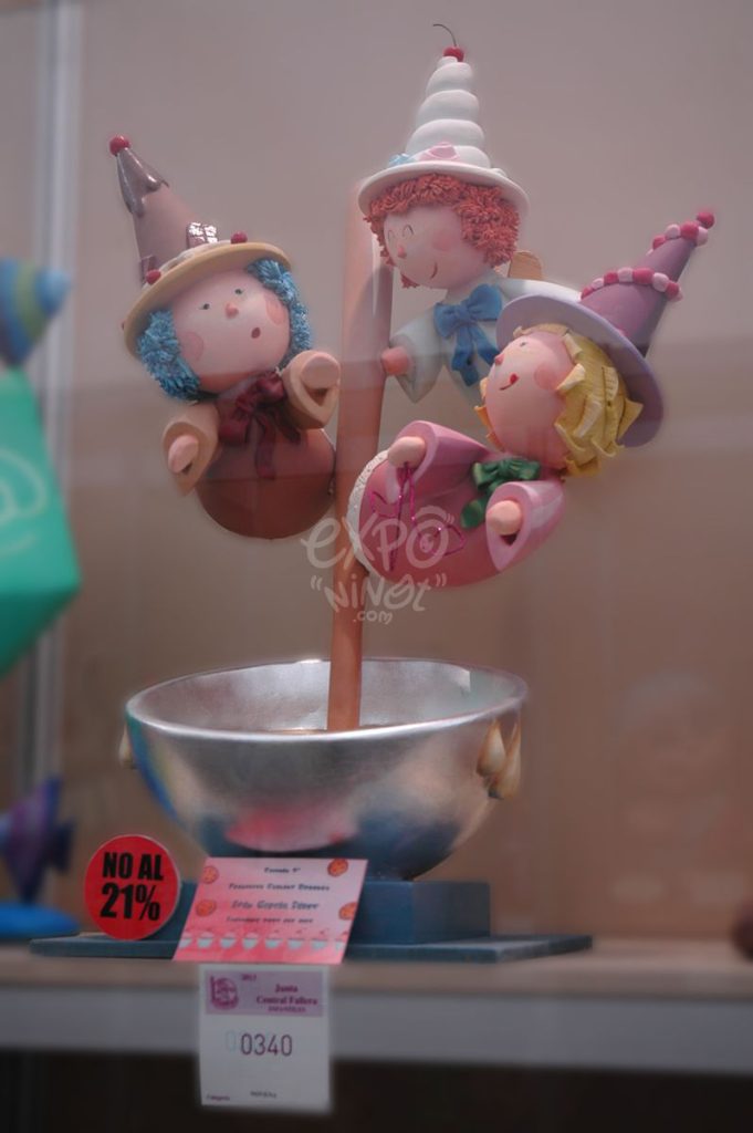 Año 2013, falla Francisco Climent, Uruguay, sección novena Infantil, Artista: Iván García.
