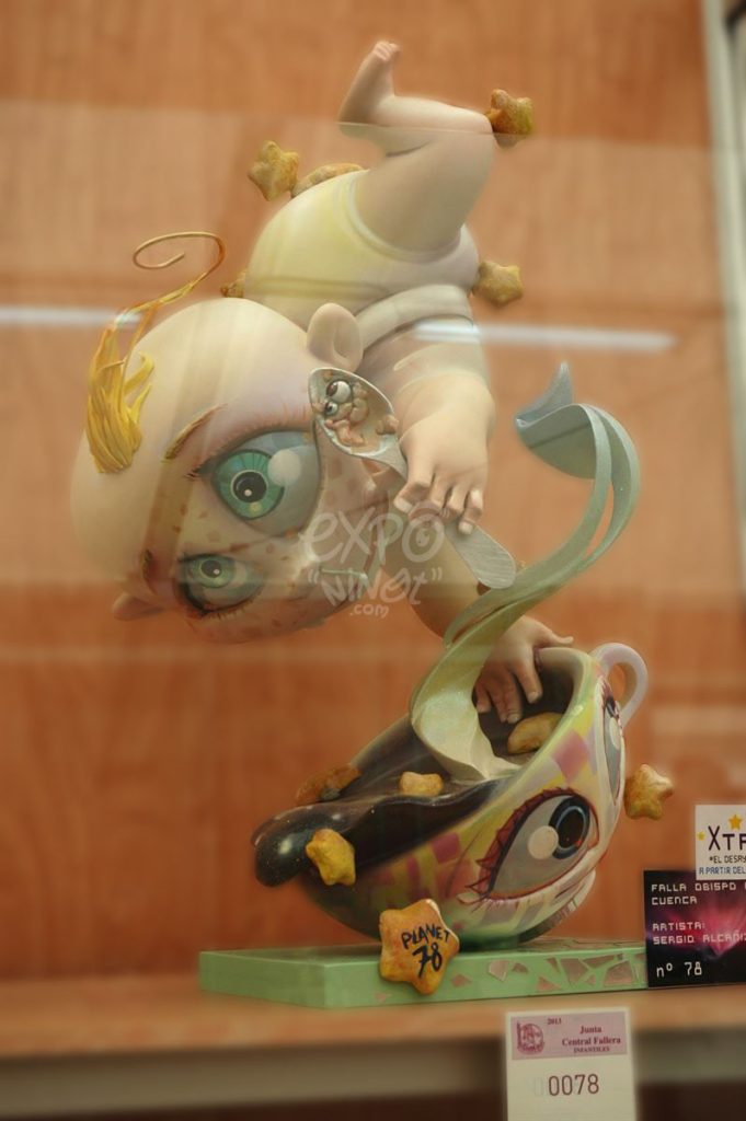 Año 2013, falla Plaza Obispo Amigó, Cuenca, sección primera Infantil, Artista: Sergio Alcañiz Valiente.