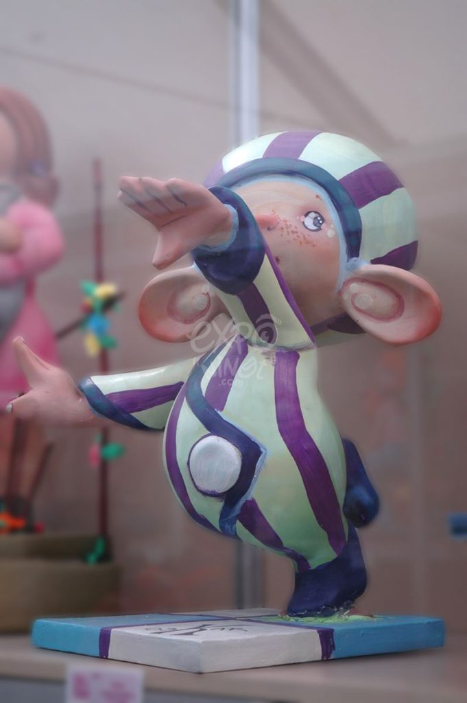 Año 2013, falla José Soto Micó, Síndico Mocholí, sección undécima Infantil, Artista: Óscar Serrano Navarro.