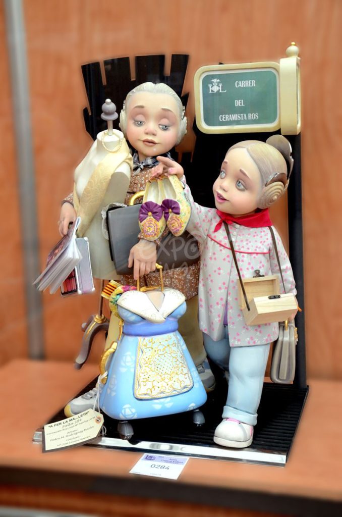 Año 2014, falla Ceramista Ros, José Mª Mortes Lerma, sección especial Infantil, Artista: Pedro Rodríguez Marín.