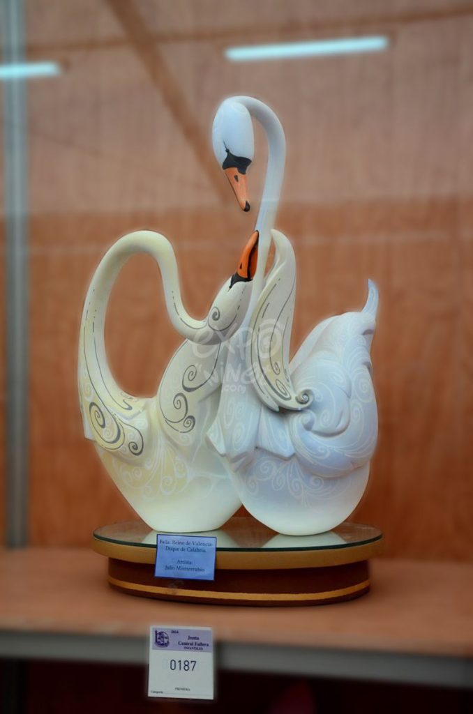 Año 2014, falla Avenida Regne de Valencia, Duque de Calabria, sección primera Infantil, Artista: Julio Monterrubio Fernández.